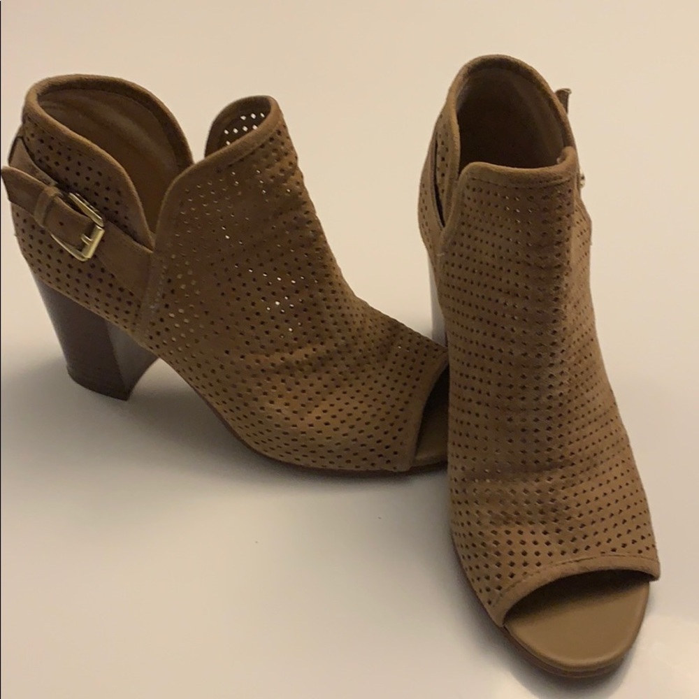 Sam Edelman Booties - Picture 2 of 5